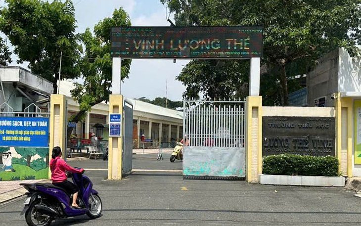 base64-17285738807541244295541 15 khoản thu trong một phiếu thu: Yêu cầu Trường tiểu học Lương Thế Vinh chấn chỉnh thu chi - Ảnh 1.