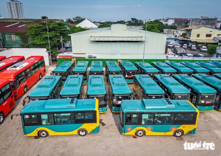 base64-17344334954981661309796 Lễ chạy chính thức metro số 1 và 17 tuyến buýt điện diễn ra ở đâu? - Ảnh 1.